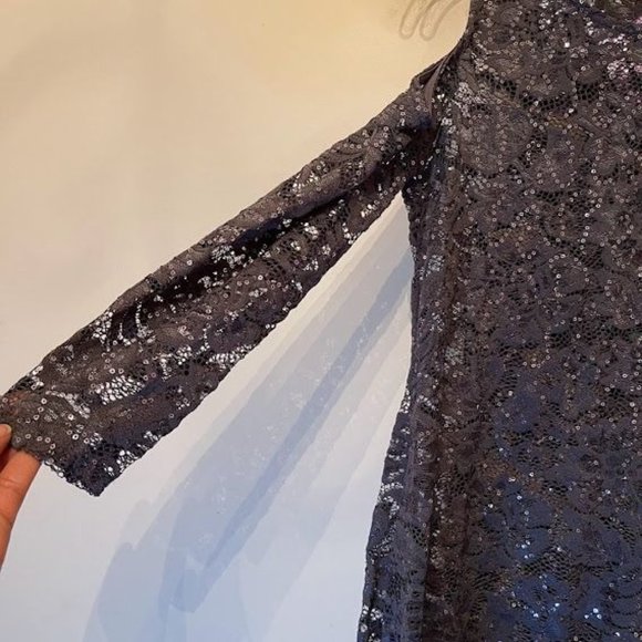 Women's Boston Proper Cold Shoulder Tunic - Picture 3 of 4